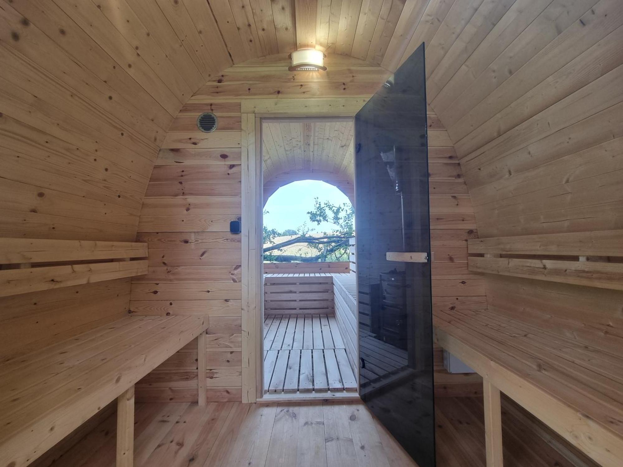 Loft Apartment Mit Grosser Badewanne B Mugeln Eksteriør bilde